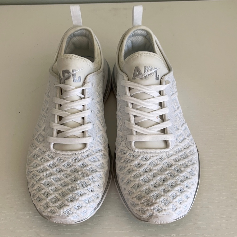 APL Sneakers